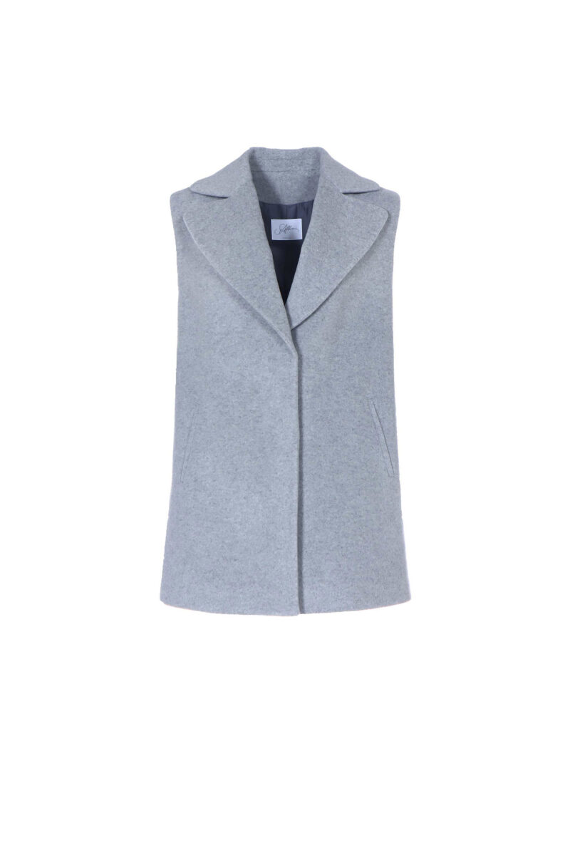 SHORT SLEEVELESS COAT