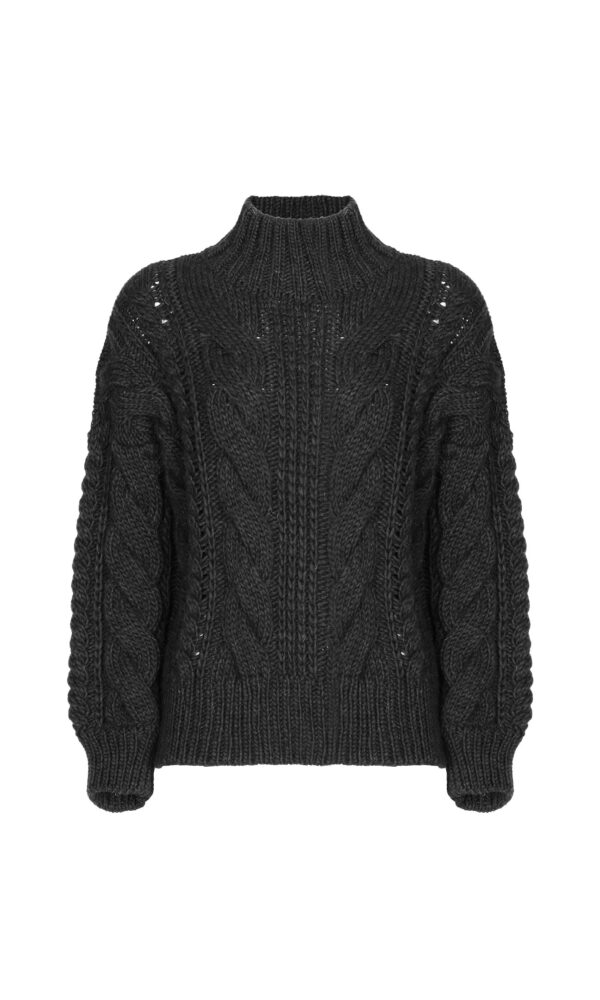 CHUNKY CABLE-KNIT TURTLENECK SWEATER