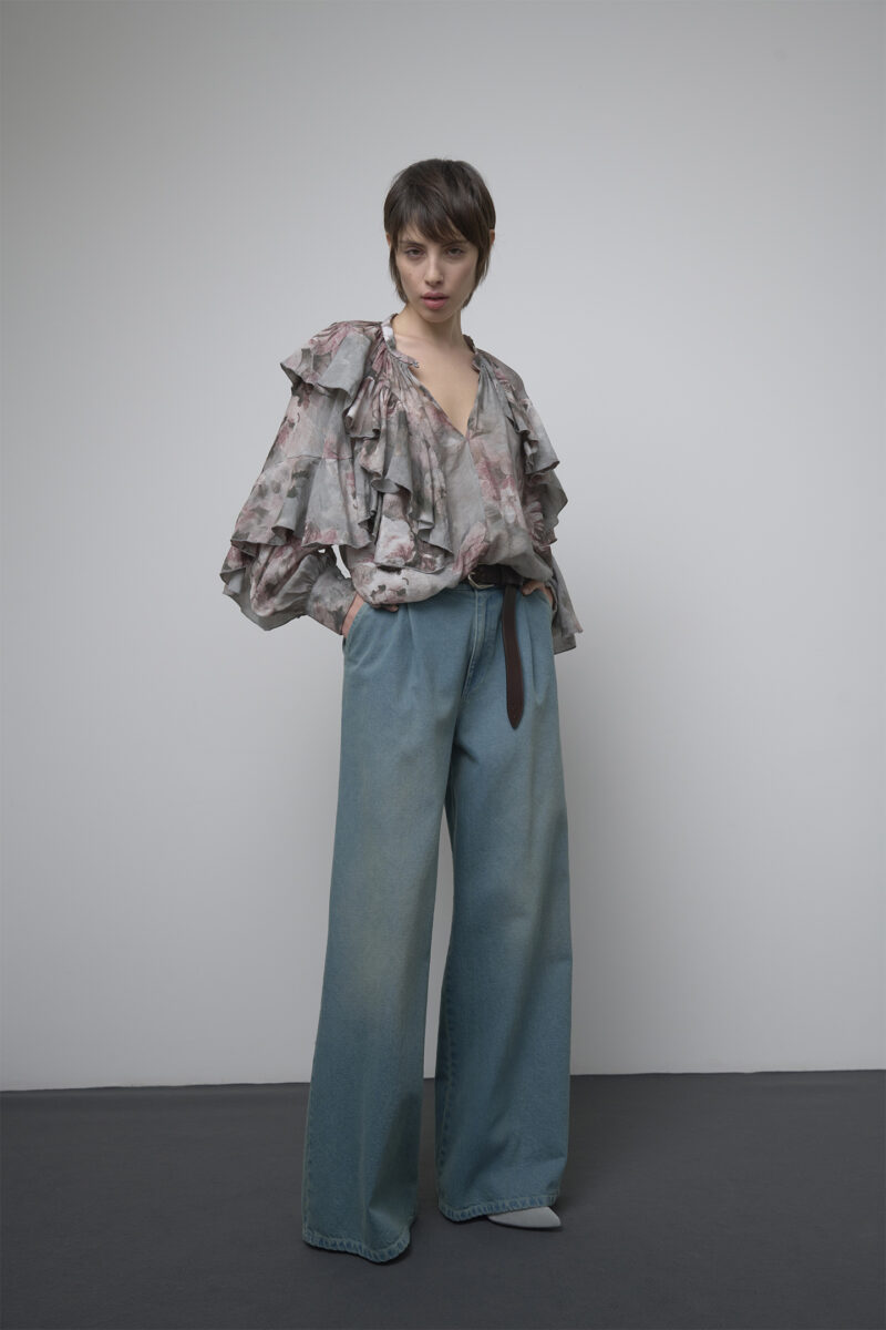BLUSA IN VISCOSA CON STAMPA FLOREALE - immagine 2