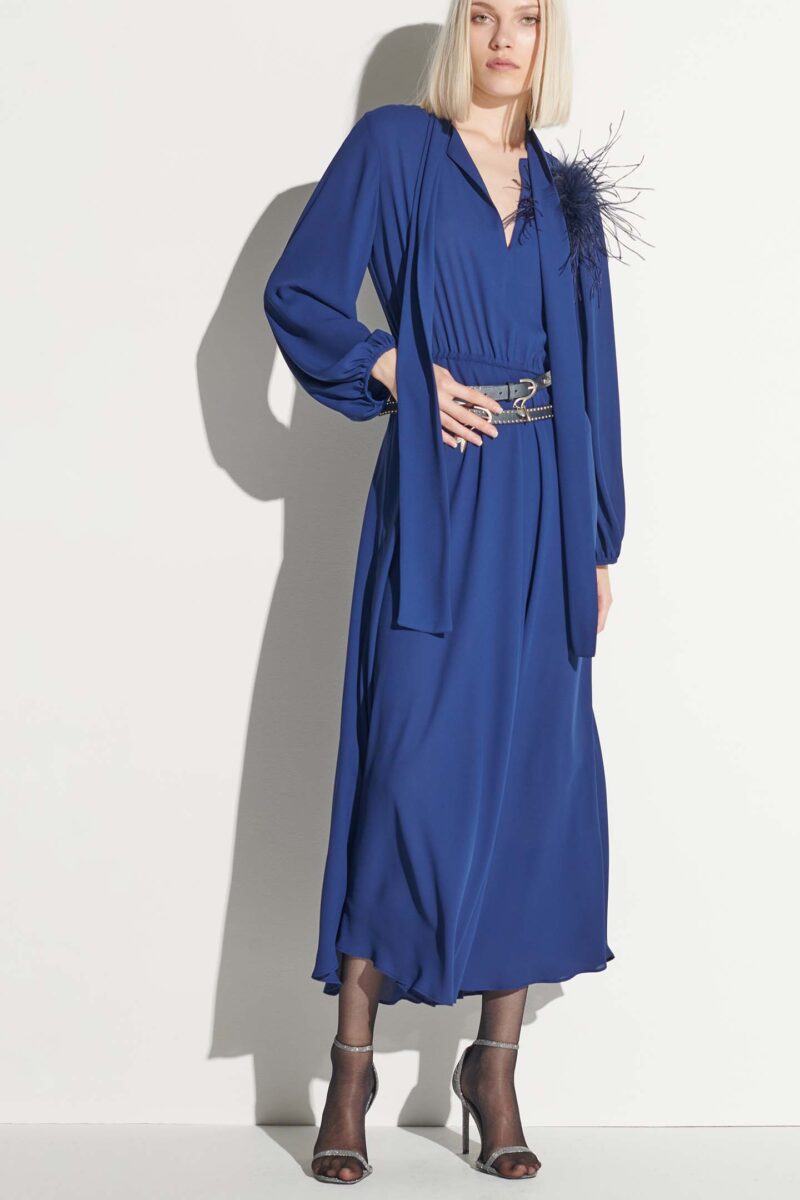 V-NECK LONG DRESS IN GEORGETTE