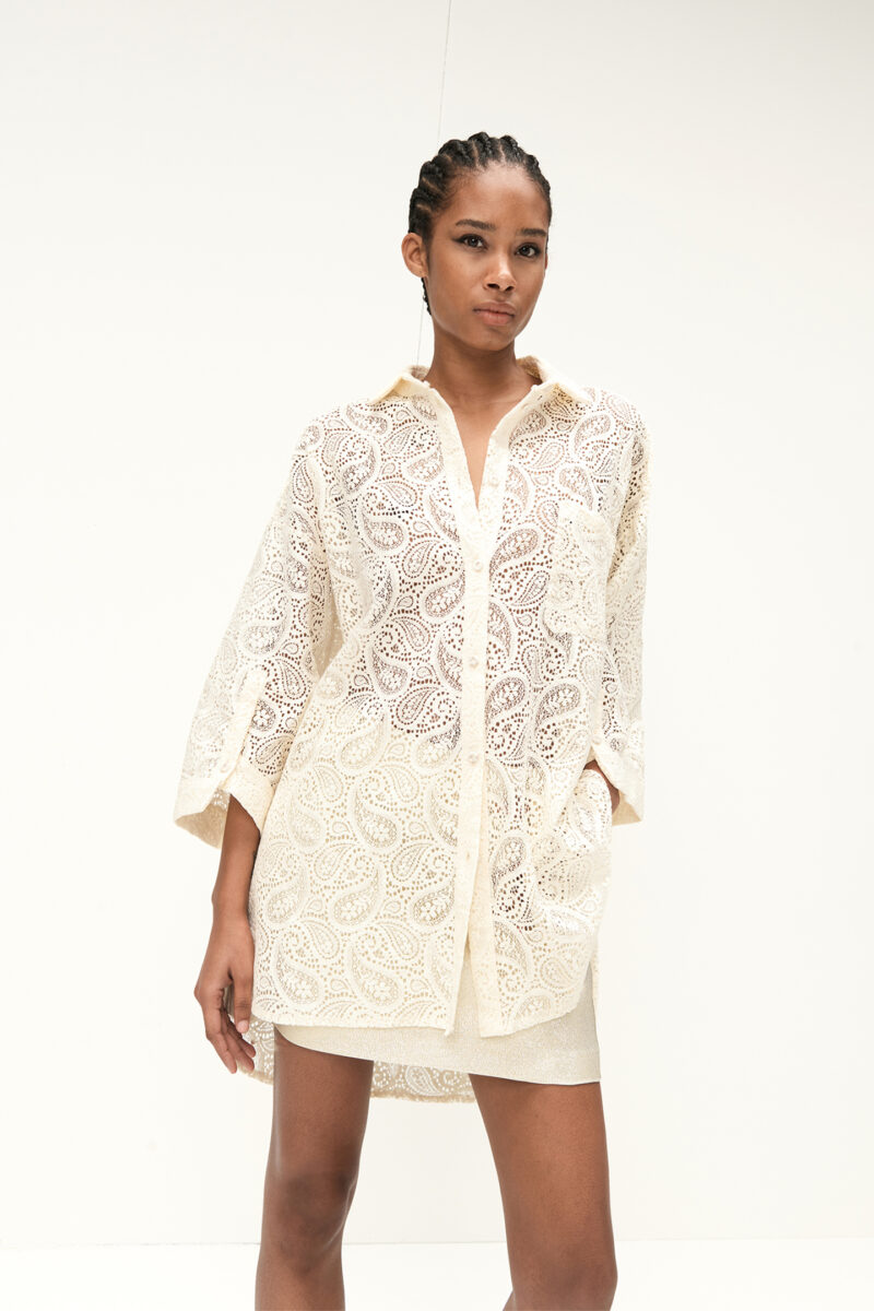CHEMISIER SHORT IN LACE