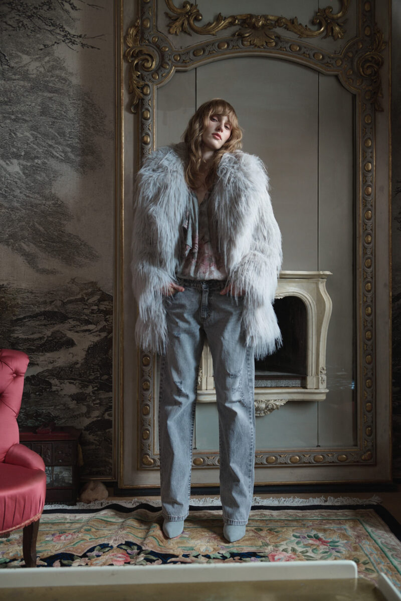 BLUSA IN VISCOSA CON STAMPA FLOREALE - immagine 6