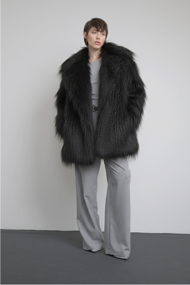 SHORT FAKE FUR - Image 2